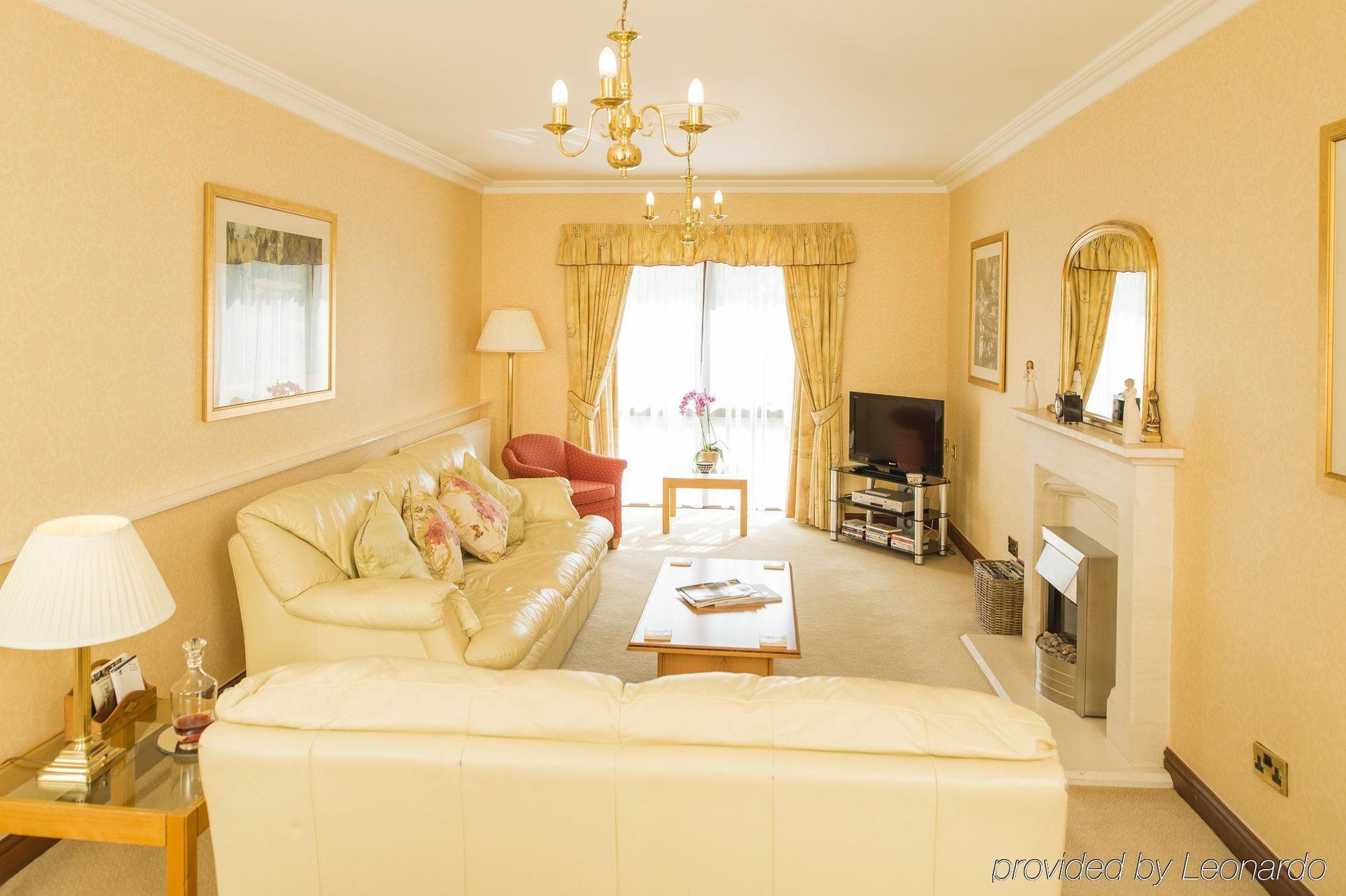 Parkway Hotel & Spa Cwmbran Luaran gambar